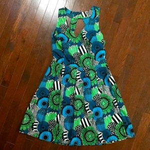 Limited edition marimekko x Banana Republic dreas